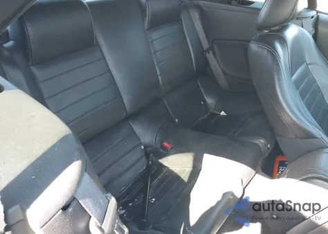 2010 Ford Mustang V6 Premium z USA, uszkodzony, nr VIN 1ZVBP8EN0A5136959